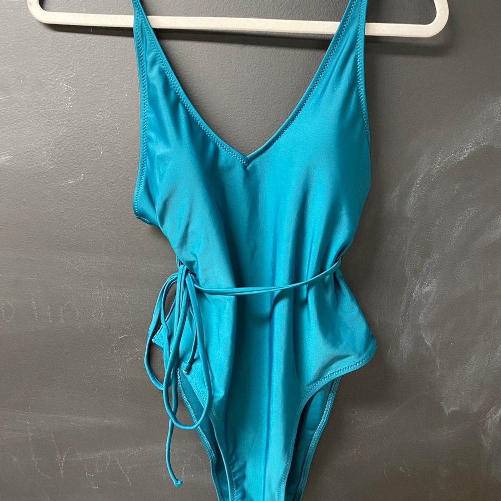 *NWOT* SHEIN One Piece Swim Suit Teal Blue with Open Back